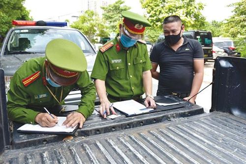 Hà Nội: Áp lực duy trì trật tự đô thị