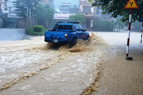 Mưa lớn gây ngập úng cục bộ tại Bắc Kạn