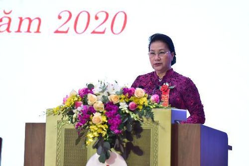 Chủ tịch Quốc hội Nguyễn Thị Kim Ngân dự Đại hội Thi đua yêu nước Văn phòng Quốc hội