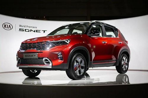 'Phát thèm' với Kia Sonet 2021 mới chỉ 212 triệu đồng
