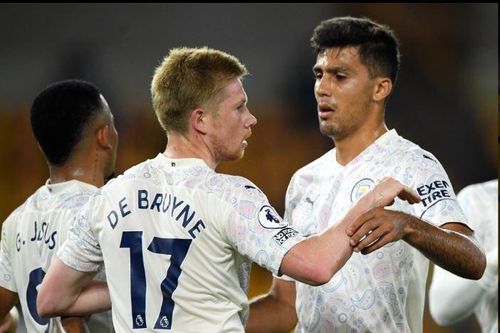 Man City 'quật ngã' đối thủ kỵ giơ Wolves ở trận mở màn