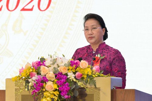 Đẩy mạnh các phong trào thi đua gắn với công tác xây dựng Đảng trong sạch, vững mạnh