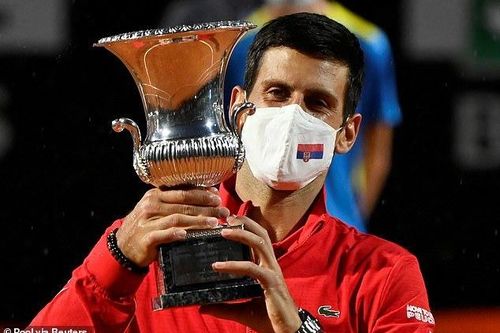Qua mặt Nadal, Djokovic lập kỷ lục vô địch Masters 1000