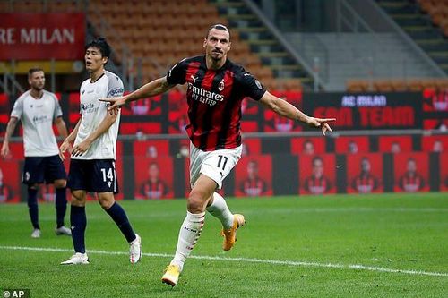 Ibrahimovic chói sáng, Milan thắng dễ trận ra quân