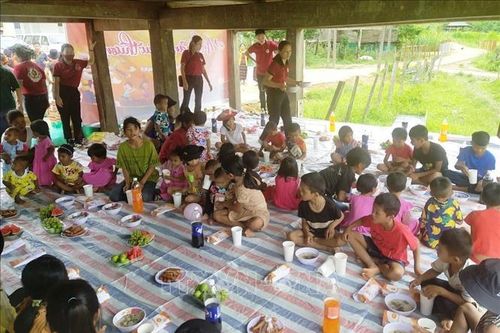 Trung thu yêu thương giữa đại ngàn Trường Sơn
