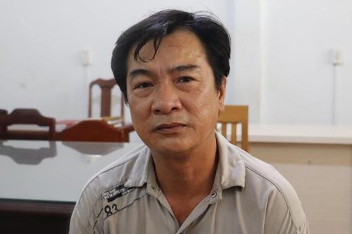 Được mời uống ly cà phê pha sẵn, người phụ nữ mất nhiều vòng vàng và tiền mặt