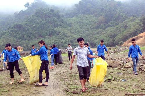 Na Hang phát triển du lịch gắn với bảo vệ môi trường