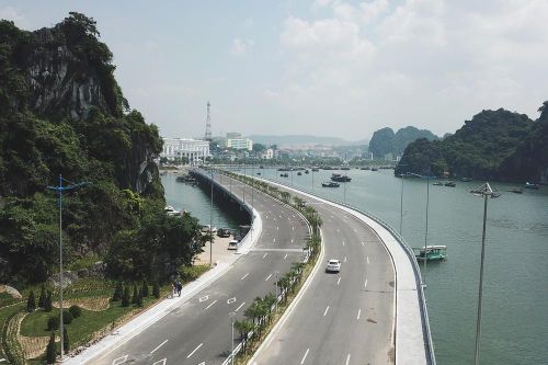 Con đường nâng bước đi lên
