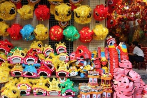 Thị trường đồ chơi Trung thu truyền thống vẫn nhộn nhịp trong mùa COVID-19