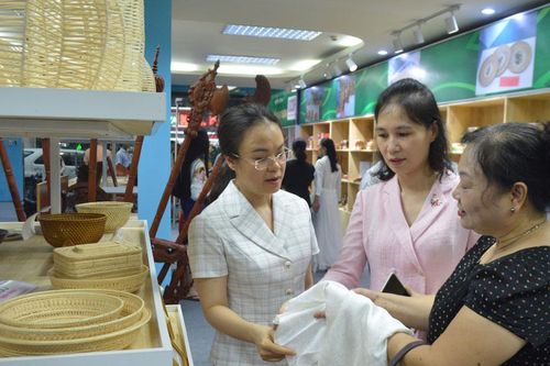 Hà Nội khai trương các điểm giới thiệu và quảng bá sản phẩm OCOP