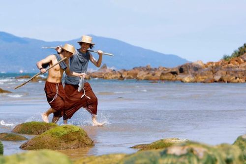 Jack vừa tung MV 'Hoa Hải Đường', K-ICM lập tức 'nhá hàng' MV 'Ai Mang Em Đi'