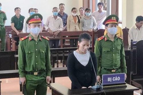 7 năm tù cho cô gái giết người yêu vào tối ngày lễ tình nhân