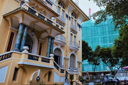 Khắc phục khẩn cấp Bảo tàng Mỹ Thuật TP.HCM