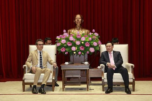 Hà Nội mong muốn thúc đẩy hoạt động đầu tư, thương mại với EU