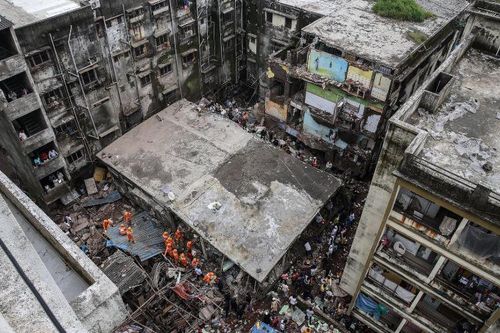 Số người chết trong vụ sập nhà tại Ấn Độ tăng lên 20