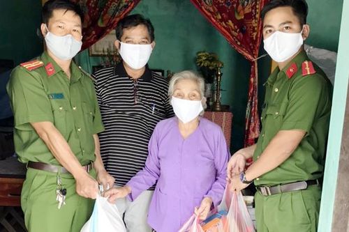 Làm cho dân thương, dân tin