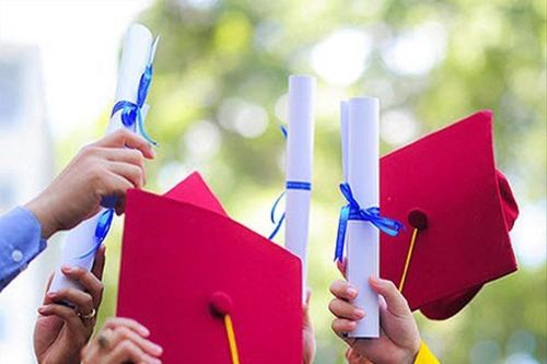 Hội đồng Giáo sư Nhà nước làm khó ứng viên?