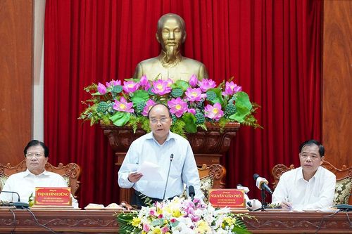Thủ tướng: Khẩn trương hoàn thiện quy hoạch tổng thể phát triển vùng ĐBSCL