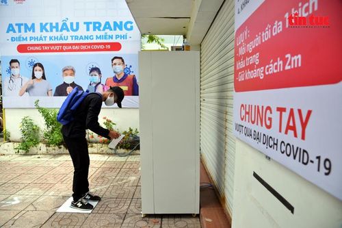 Tinh thần vì cộng đồng của người Việt trong đại dịch COVID-19