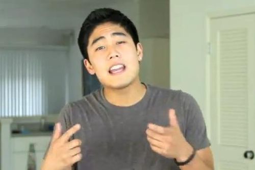 10 YouTuber đình đám cách đây 10 năm giờ ra sao?