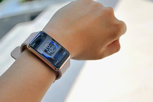 Một tuần dùng thử Huawei Watch Fit: Đây là 3 điểm tôi thích về về chiếc đồng hồ thông minh này