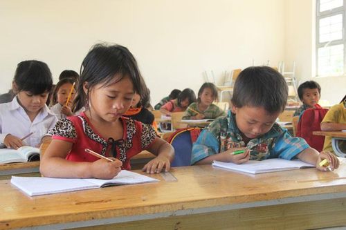 Đam Rông: Huy động được 99% học sinh ra lớp