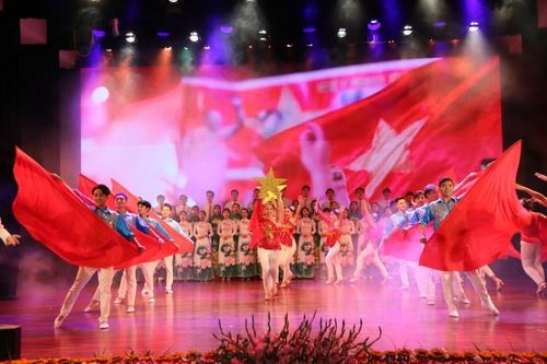 Cần chính sách đón đầu