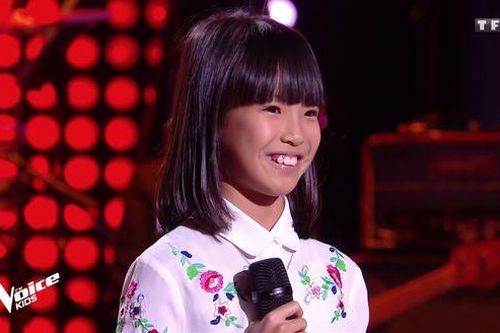 'Bonjour Vietnam' của cô bé gốc Việt chinh phục khán giả 'The Voice Kids' Pháp