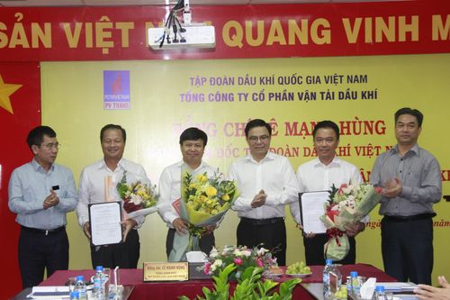 Tổng giám đốc PVN Lê Mạnh Hùng làm việc với PVTrans