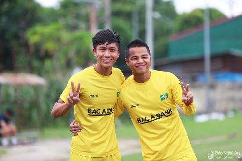 Văn Đức, Xuân Mạnh, Văn Toàn hào hứng chờ đại chiến SLNA - HAGL trên sân Vinh