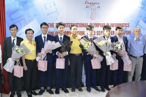 Việt Nam giành bốn huy chương tại kỳ thi Olympic Tin học quốc tế