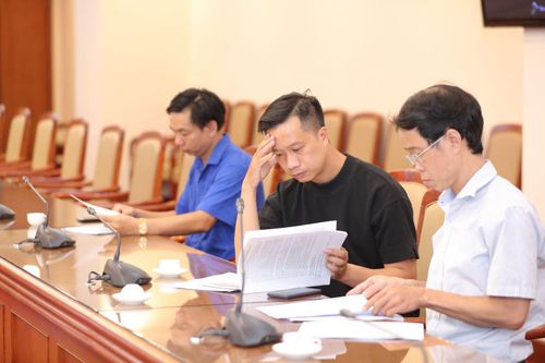 Giải thưởng văn học Dế Mèn dành cho thiếu nhi 'về đích' trước Trung thu