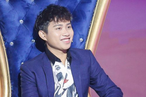 Yêu nhau 7 năm, chàng trai đau khổ phát hiện bạn gái 'ngoại tình' trong hoàn cảnh trớ trêu