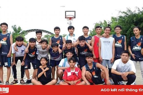 Quan tâm phát triển bộ môn bóng rổ