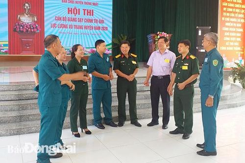 20 thí sinh tham gia hội thi cán bộ giảng dạy chính trị giỏi lực lượng vũ trang huyện Thống Nhất năm 2020