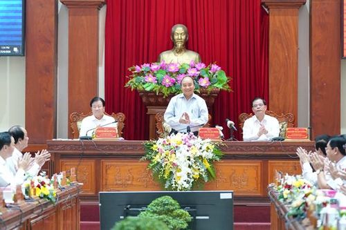 Chủ động ứng phó với nguy cơ hạn, xâm nhập mặn