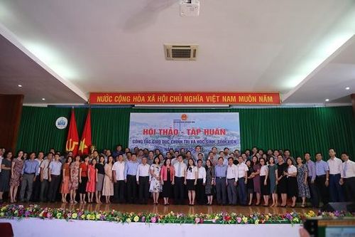 Bộ Giáo dục và Đào tạo tập huấn công tác học sinh, sinh viên năm học 2020-2021