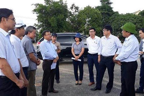 Kiểm tra tiến độ giải phóng mặt bằng các dự án điện đi qua huyện Triệu Phong