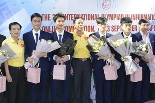 Việt Nam giành HCV cuộc thi Olympic Tin học quốc tế 2020