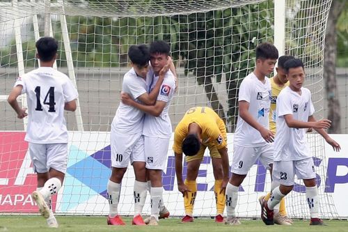 Top bàn thắng đẹp giải U17 VĐQG: Quân thầy Giôm ghi toàn siêu phẩm