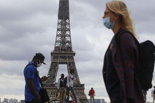 Eurozone đối mặt đợt 'ngủ đông' mới vì làn sóng tái bùng phát dịch Covid-19