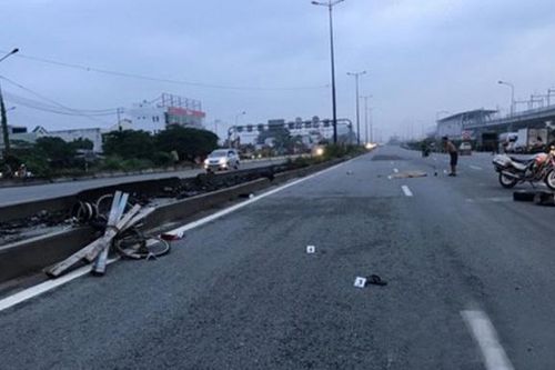 Tin tức tai nạn giao thông mới nhất hôm nay 25/9: Người đàn ông đi xe đạp bị 2 ô tô tông tử vong