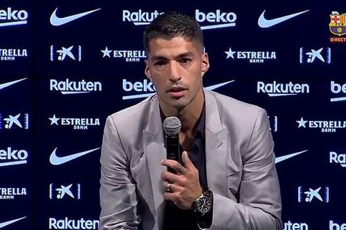 Suarez nói gì trong cuộc họp báo chia tay Barca?