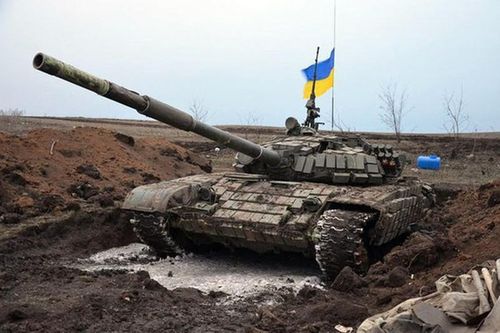 Nóng: Nghi vấn xe tăng T-72 Ukraine đâm chết 8 lính Mỹ