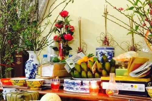 4 thứ cấm kỵ đặt lên bàn thờ kẻo ảnh hưởng tài lộc