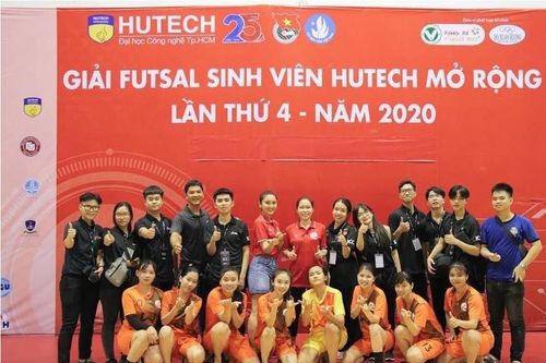 Tuyển nữ sinh viên IUH 'thẳng tiến' vào chung kết giải HUTECH FUTSAL 2020