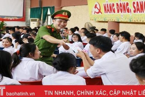 400 học sinh được tuyên truyền phòng, chống ma túy học đường