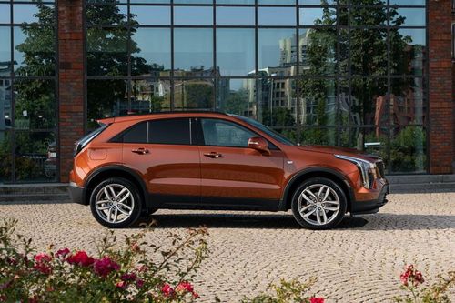 SUV 'chất như nước cất', động cơ tăng áp, giá gần 1 tỷ đồng