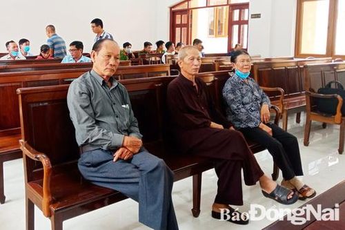 Xét xử vụ án tranh chấp hợp đồng kéo dài 20 năm