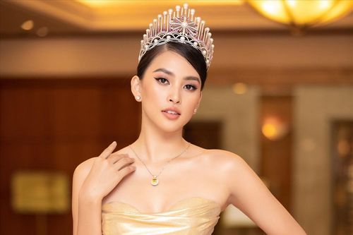 Hoa hậu Tiểu Vy đội vương miện 3 tỉ rạng rỡ tìm người 'kế nhiệm'